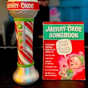 Merry-Okee Microphone for kids (of all ages!).